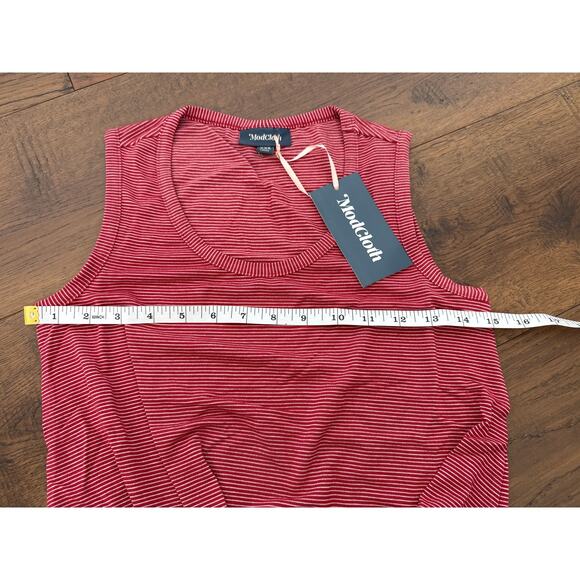ModCloth Striped Scoop Neck Knotted Moxie Knit Tank Top Red Womens Sz XXS NWT - Picture 7 of 9